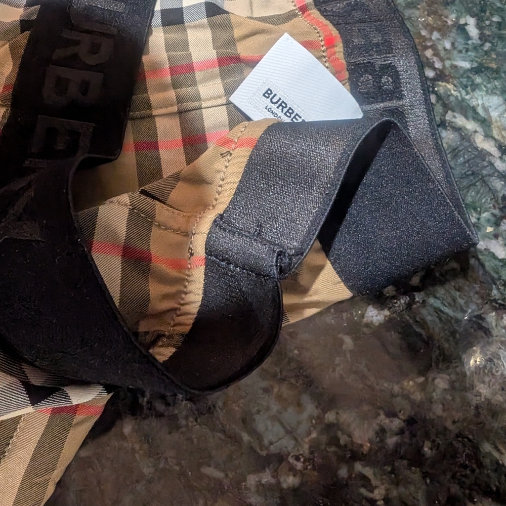 Burberry leggings - Picture 9 of 10